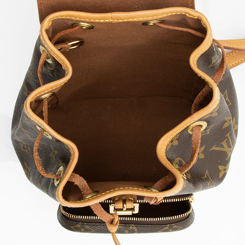 Louis Vuitton Vintage Monogram Canvas Montsouris PM Backpack (SHF-23758)