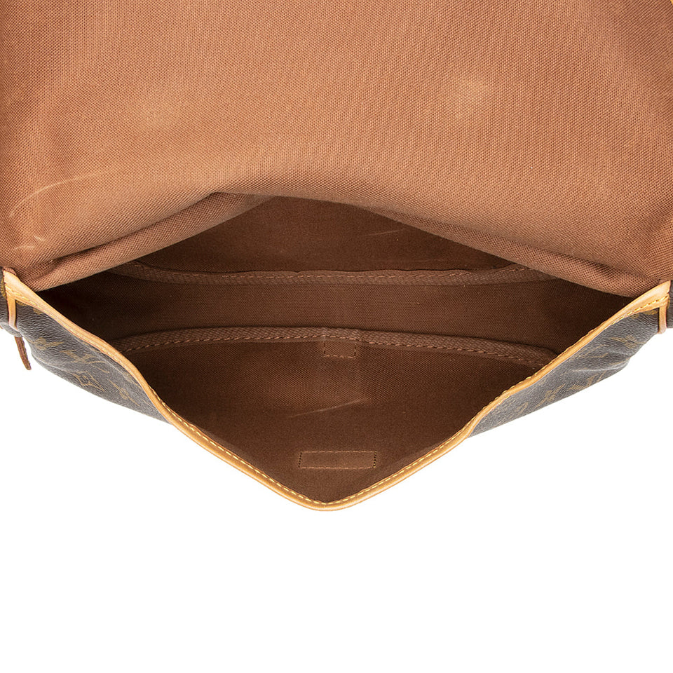 Louis Vuitton Vintage Monogram Canvas Saumur 30 Messenger Bag (SHF-21014)