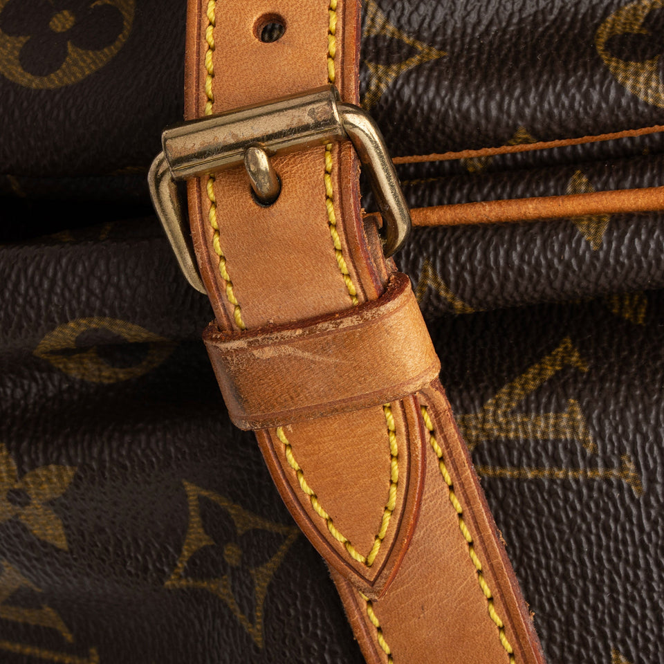 Louis Vuitton Vintage Monogram Canvas Saumur 35 Messenger Bag (SHF-523WYh)