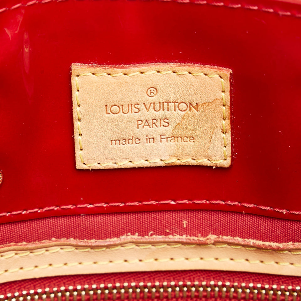 Louis Vuitton Reade PM Red Monogram Vernis