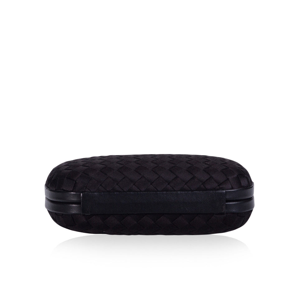 Knot Clutch