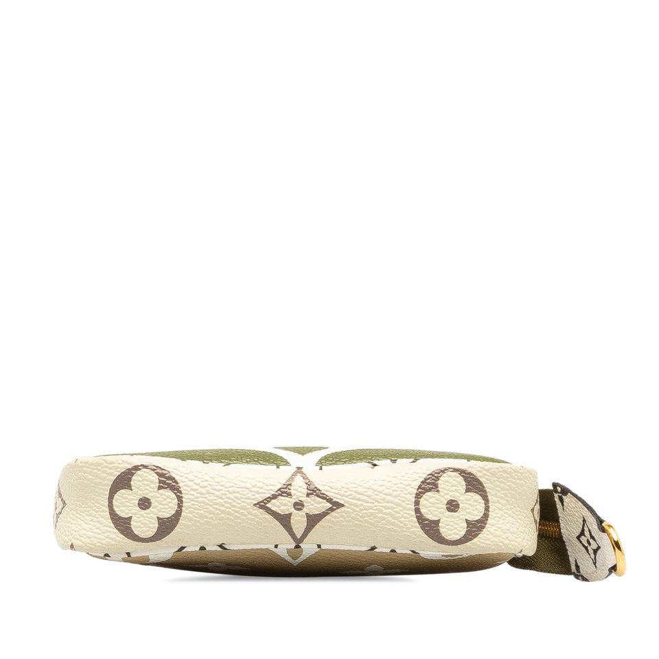 Green Louis Vuitton Monogram Giant Micro Pochette Accessoires Pouch