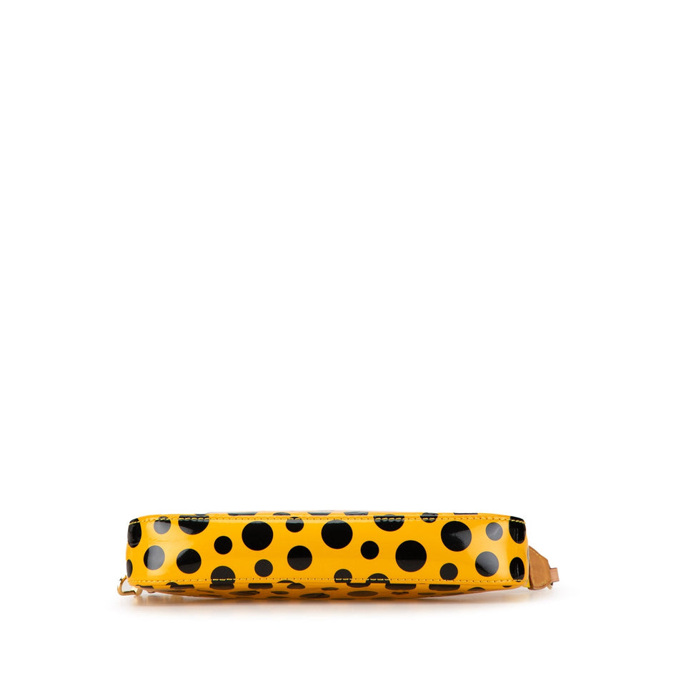 Yellow Louis Vuitton x Yayoi Kusama Monogram Vernis Dots Infinity Pochette Accessoires Shoulder Bag