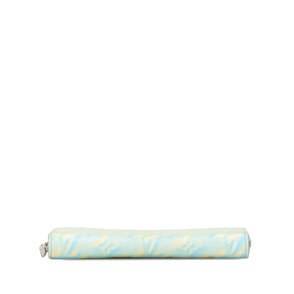 Blue Louis Vuitton Monogram Empreinte Summer Stardust Zippy Wallet