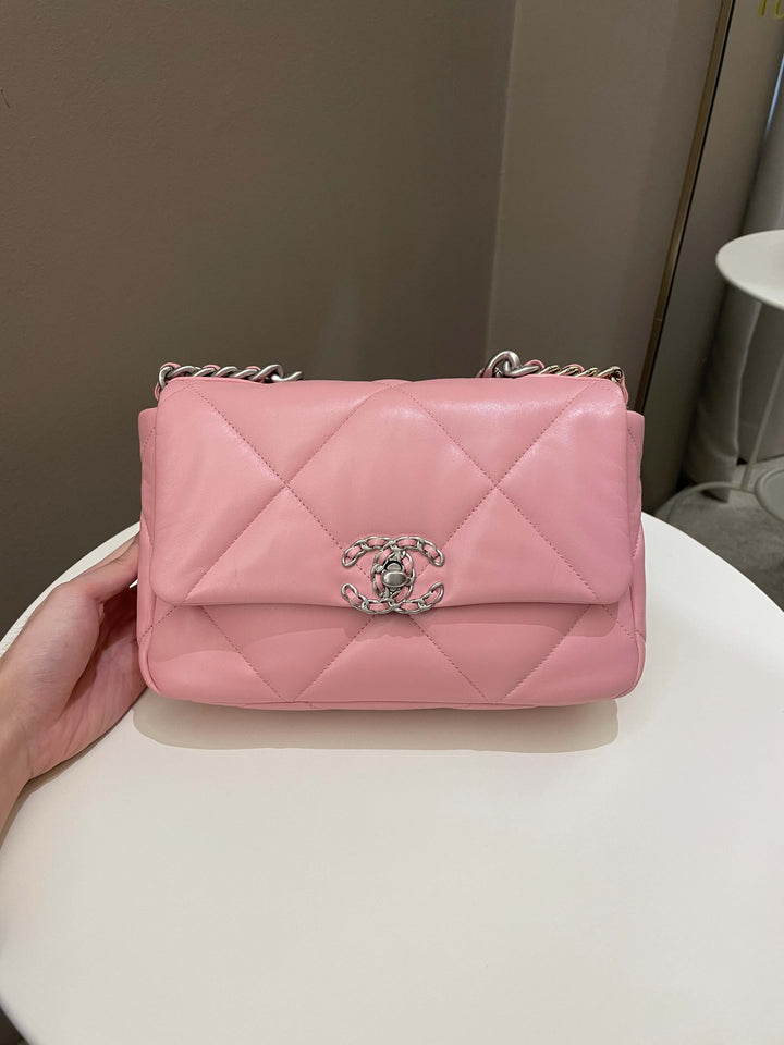 Chanel 19 Flap Bag Pink Lambskin