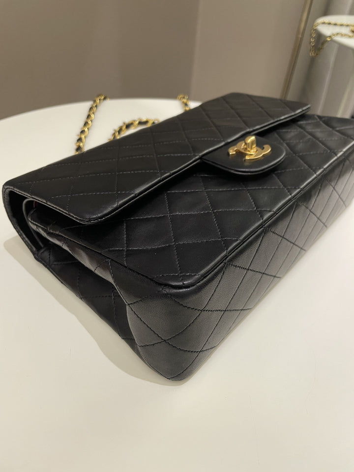 Chanel Vintage Classic Quilted Medium Double Flap Black Lambskin