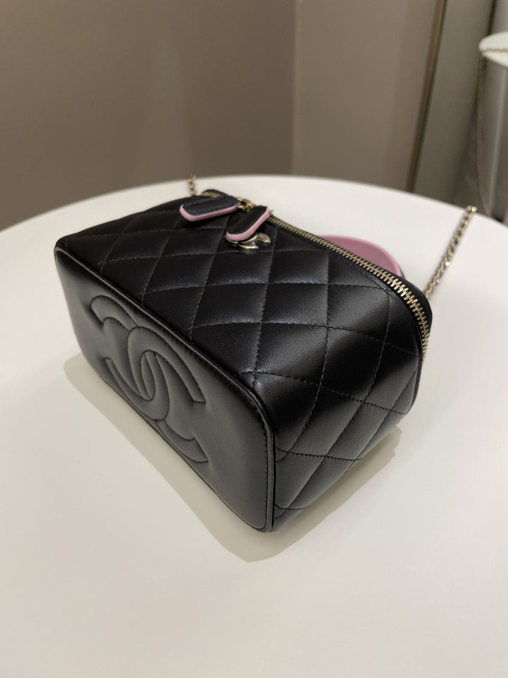 Chanel 23P Quilted Mini Vanity Rectangular Top Handle Black/ Pink Lambskin