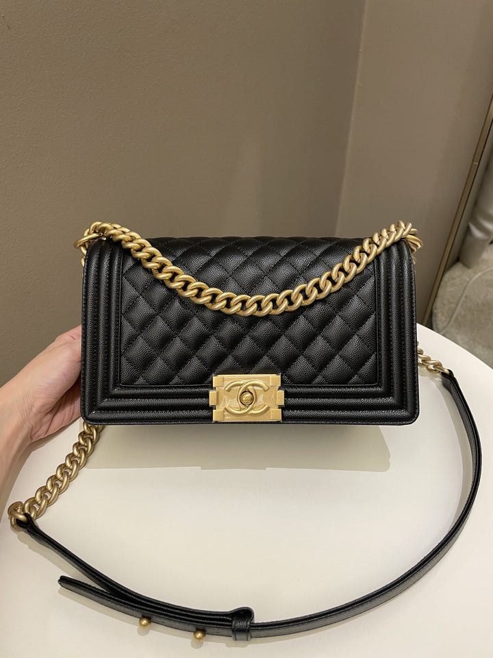 Chanel Quilted Boy Old Medium Black Caviar