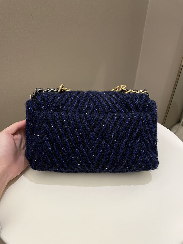 Chanel 19 Flap Bag Black / Blue Tweed Sequin