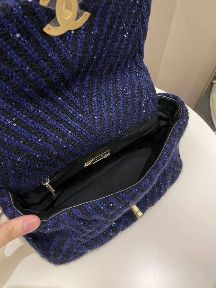 Chanel 19 Flap Bag Black / Blue Tweed Sequin