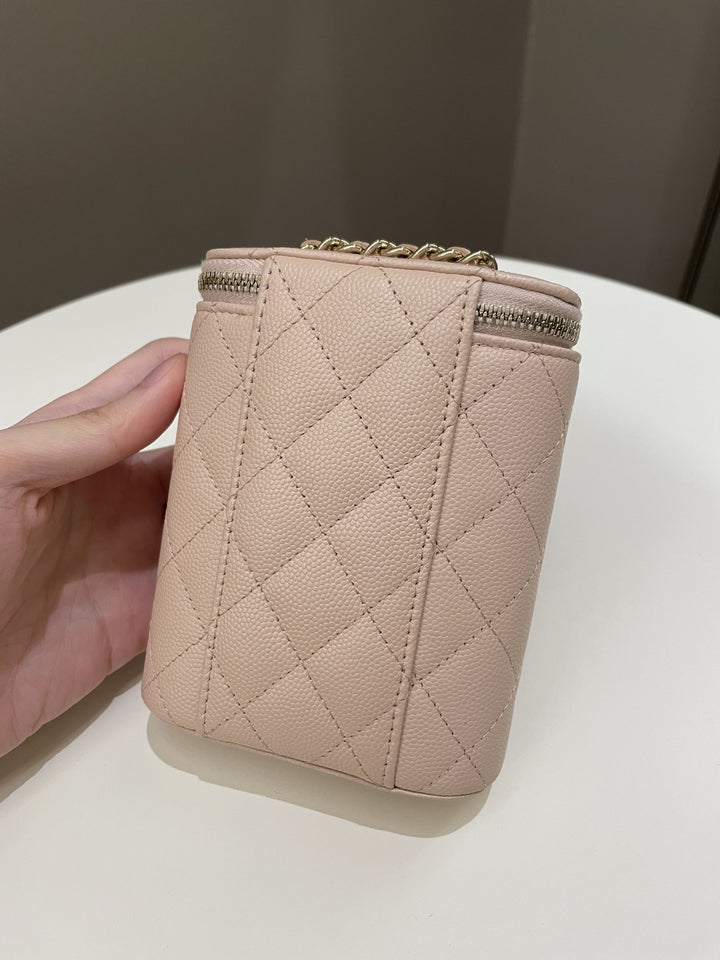 Chanel 21C Quilted Vanity Vertical Beige Caviar