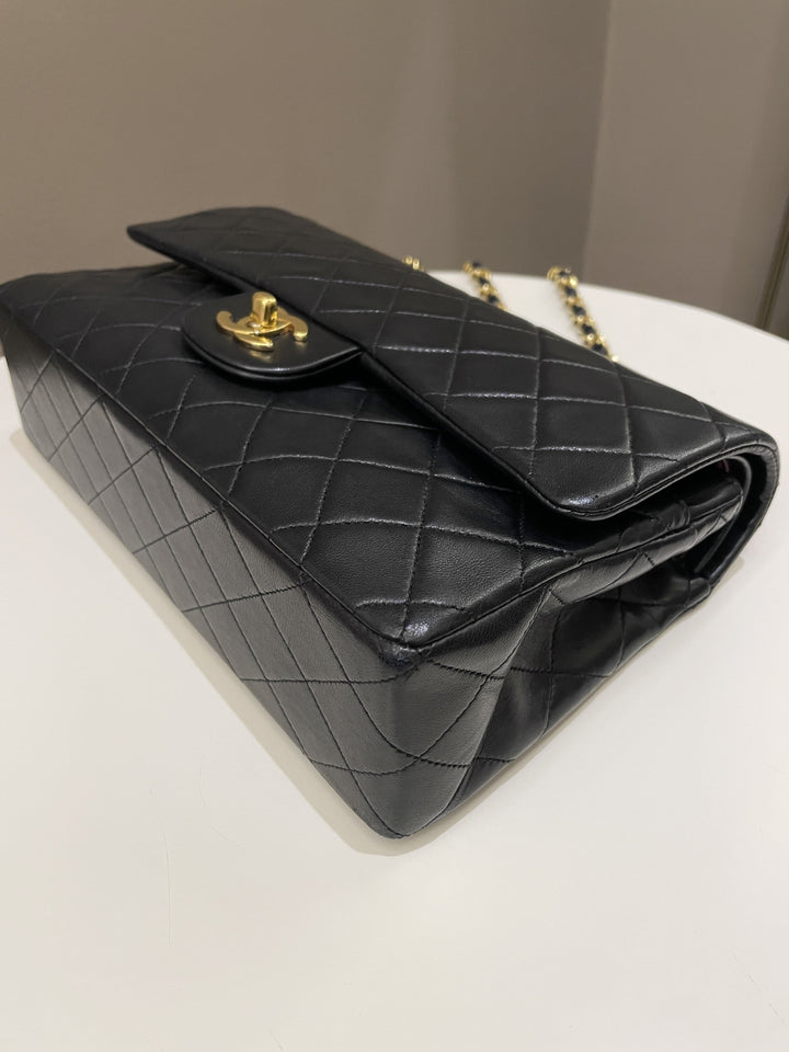 Chanel Vintage Classic Quilted Medium Double Flap Black Lambskin