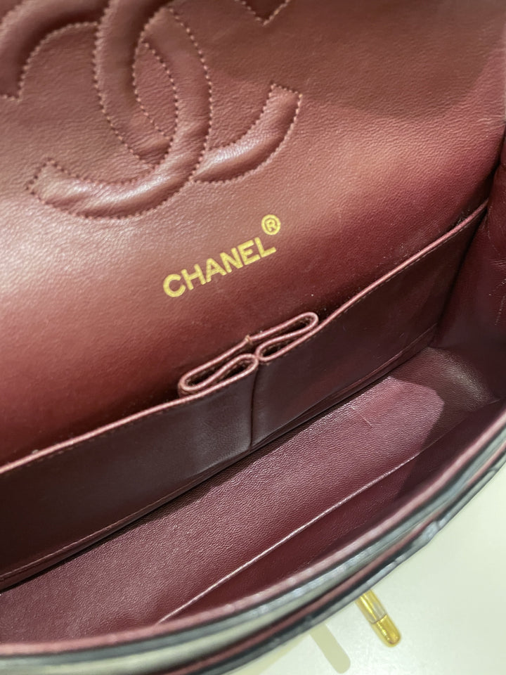 Chanel Vintage Classic Quilted Medium Double Flap Black Lambskin