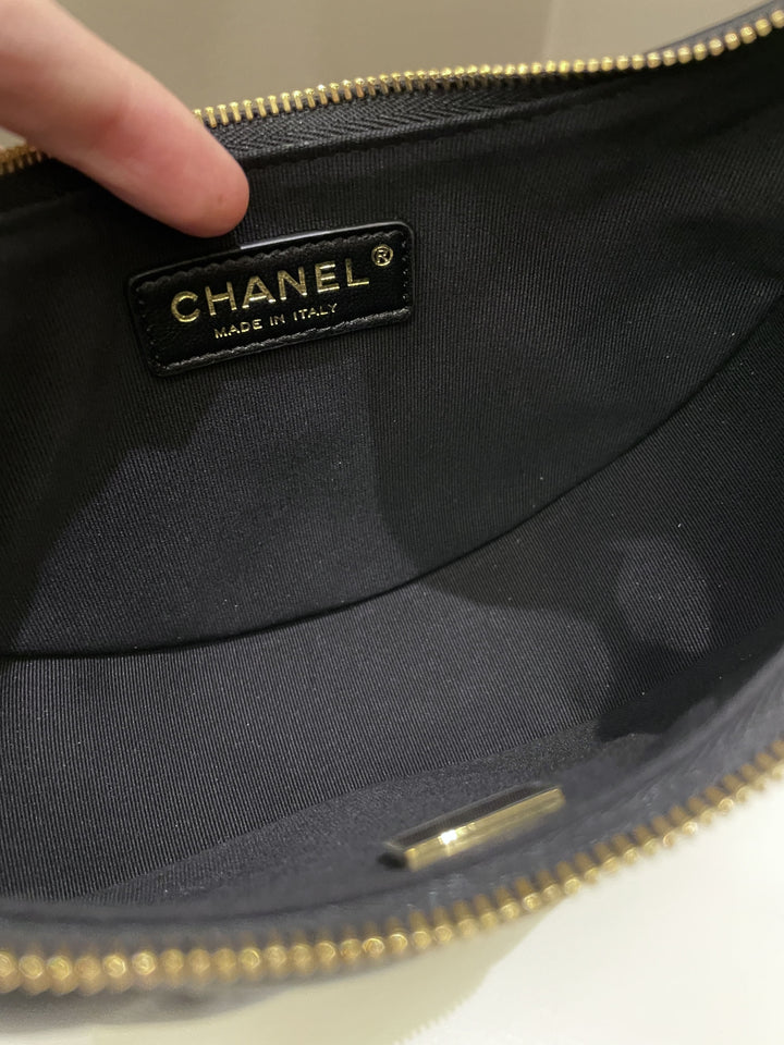 Chanel 23P Quilted Chain Around Hobo Bag Black Lambskin