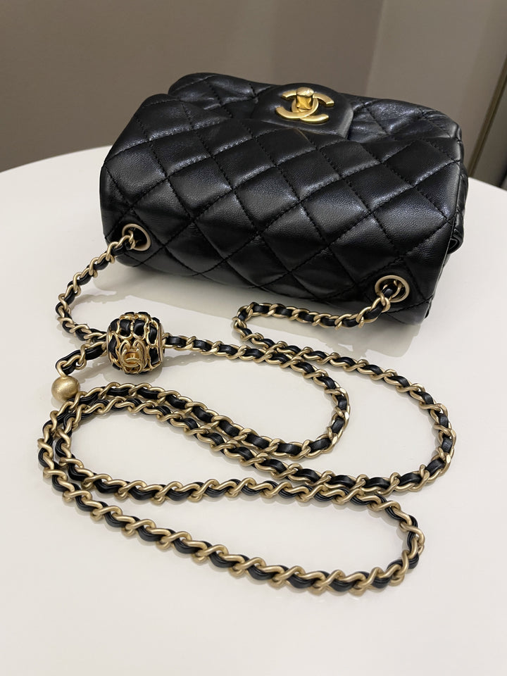 Chanel Pearl Crush Mini Square Black Lambskin