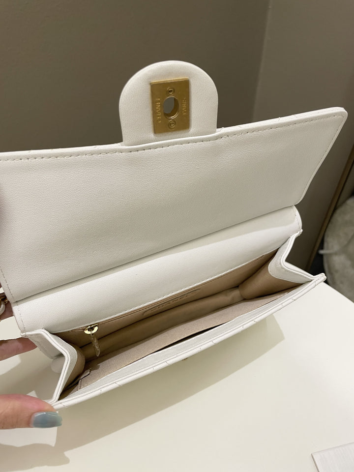 Chanel Pearl Chain Flap Bag White Stiff Lambskin