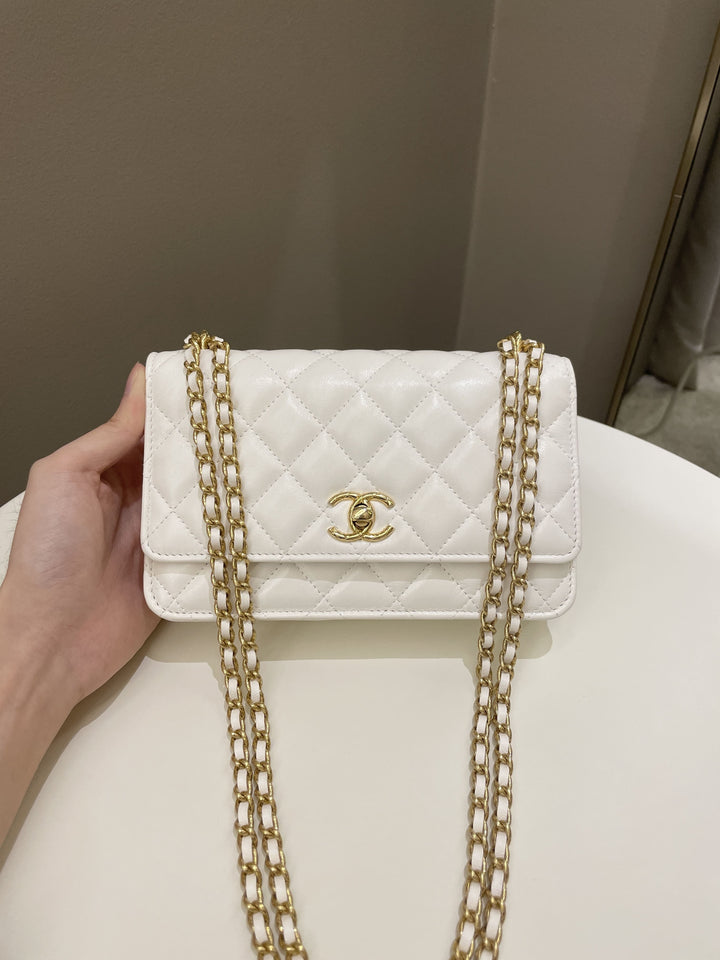 Chanel Quilted Wallet on Chain White Calfskin