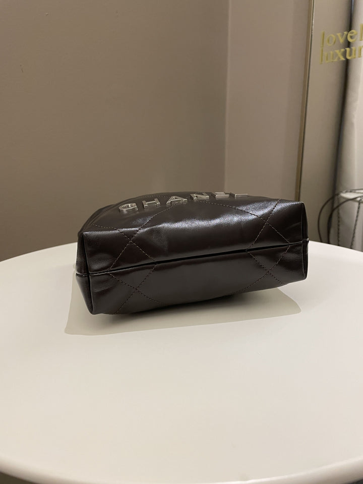 Chanel 22 Mini Dark Ebene Calfskin