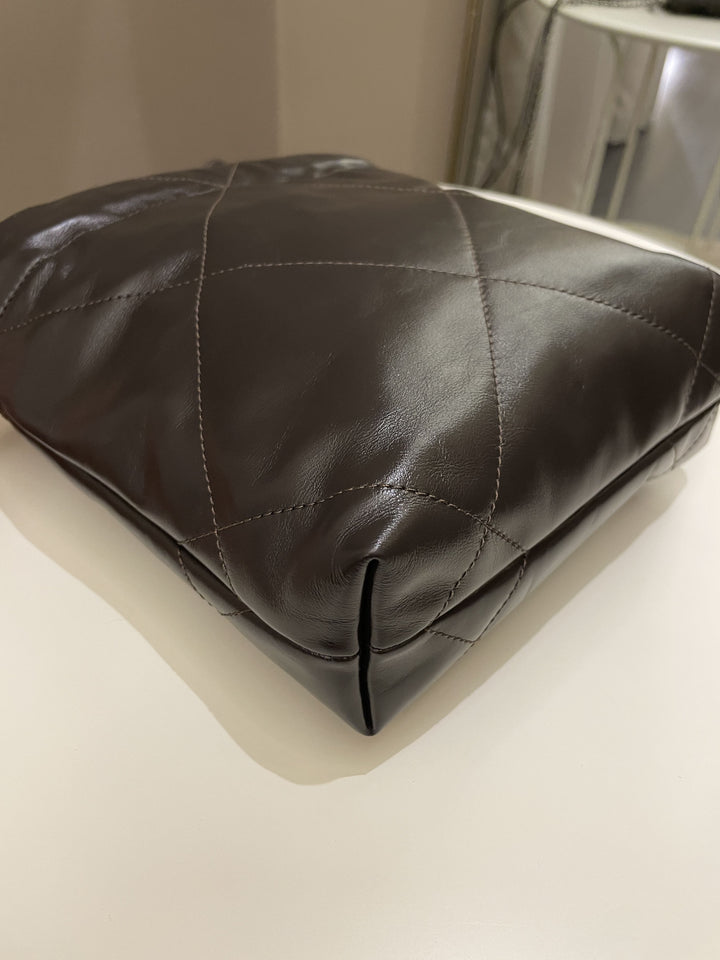 Chanel 22 Mini Dark Ebene Calfskin