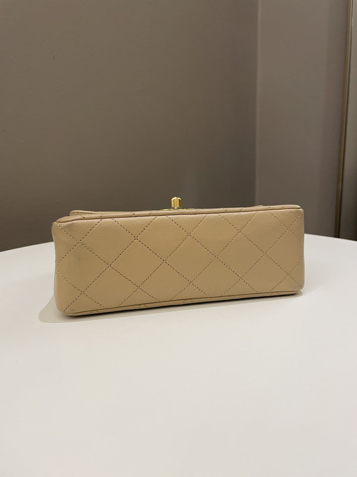 Chanel Vintage Classic Quilted Mini Square Beige Lambskin