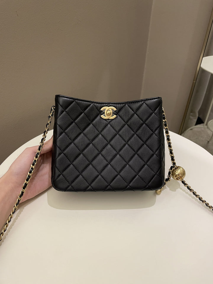 Chanel Hobo Pearl Crush Black Lambskin
