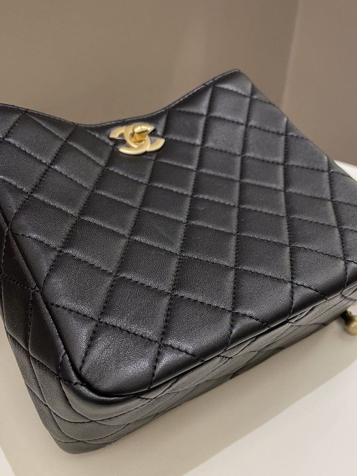 Chanel Hobo Pearl Crush Black Lambskin