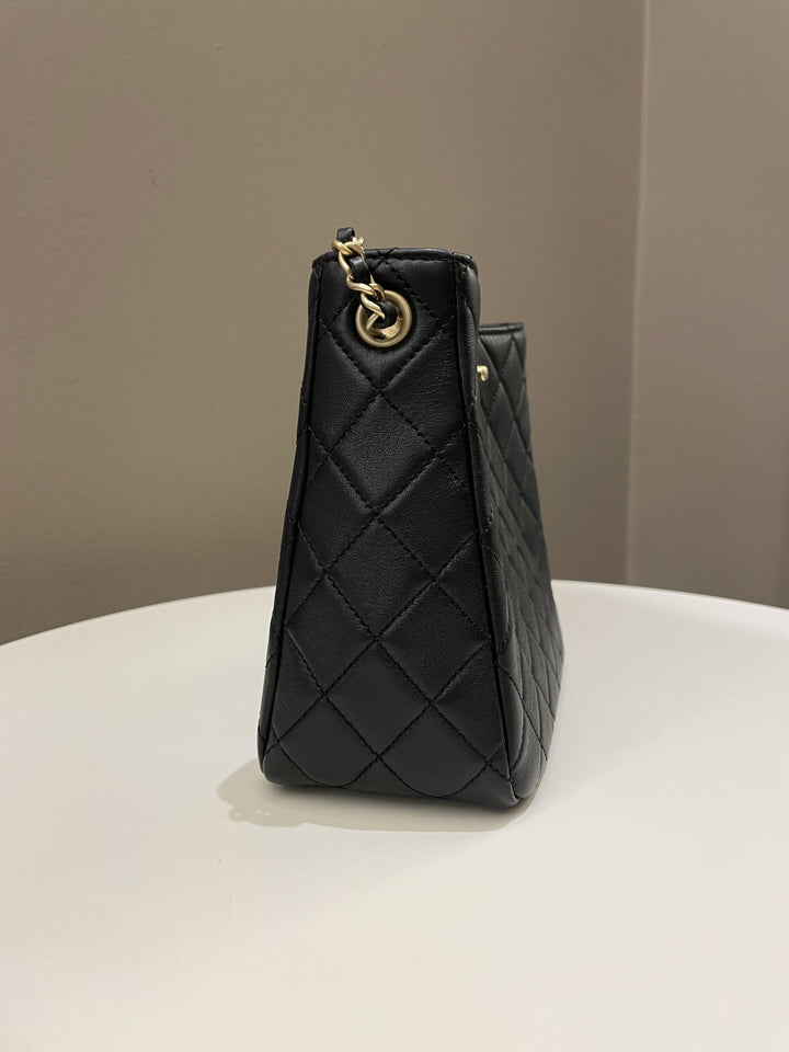 Chanel Hobo Pearl Crush Black Lambskin