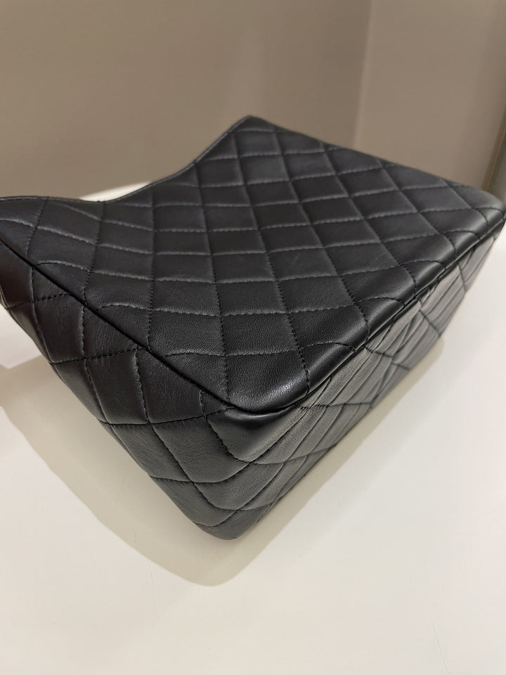 Chanel Hobo Pearl Crush Black Lambskin
