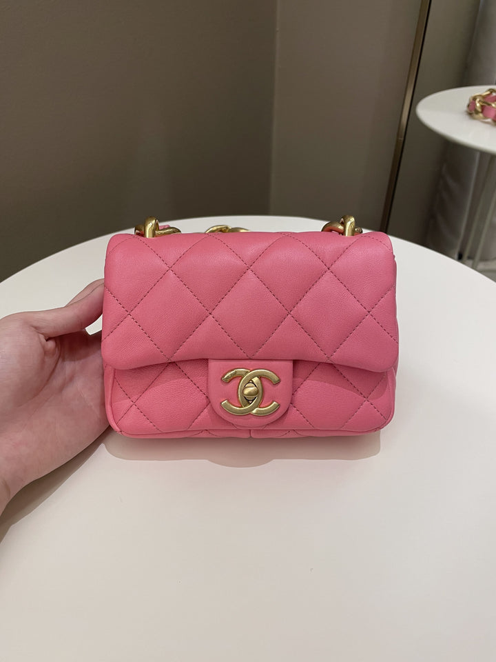 Chanel 22S Funky Town Flap Bag Pink Calfskin