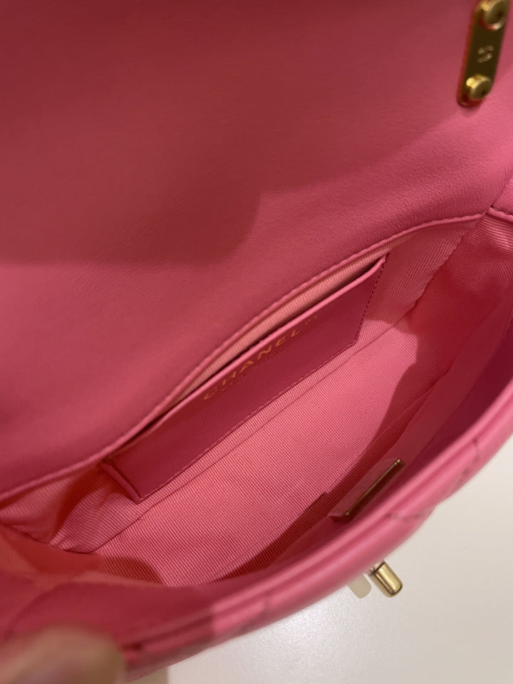 Chanel 22S Funky Town Flap Bag Pink Calfskin