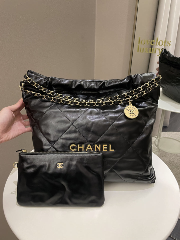 Chanel 22 Medium Black Calfskin