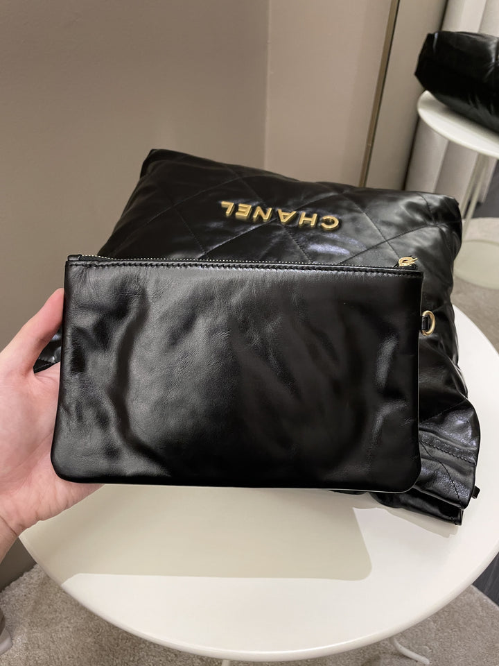 Chanel 22 Medium Black Calfskin