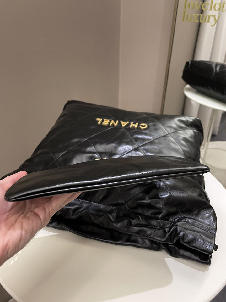 Chanel 22 Medium Black Calfskin