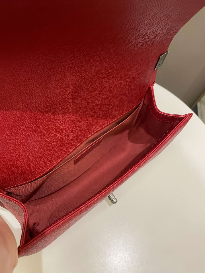 Chanel Quilted Boy Old Medium Red Caviar