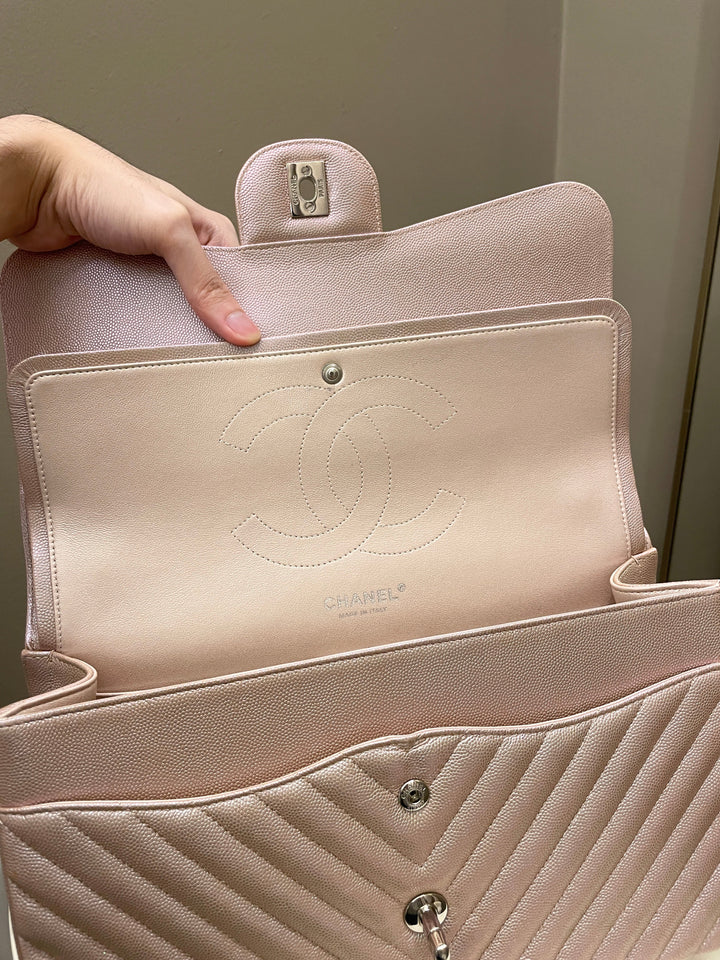 Chanel 17B Chevron Jumbo Double Flap Rose Gold Caviar