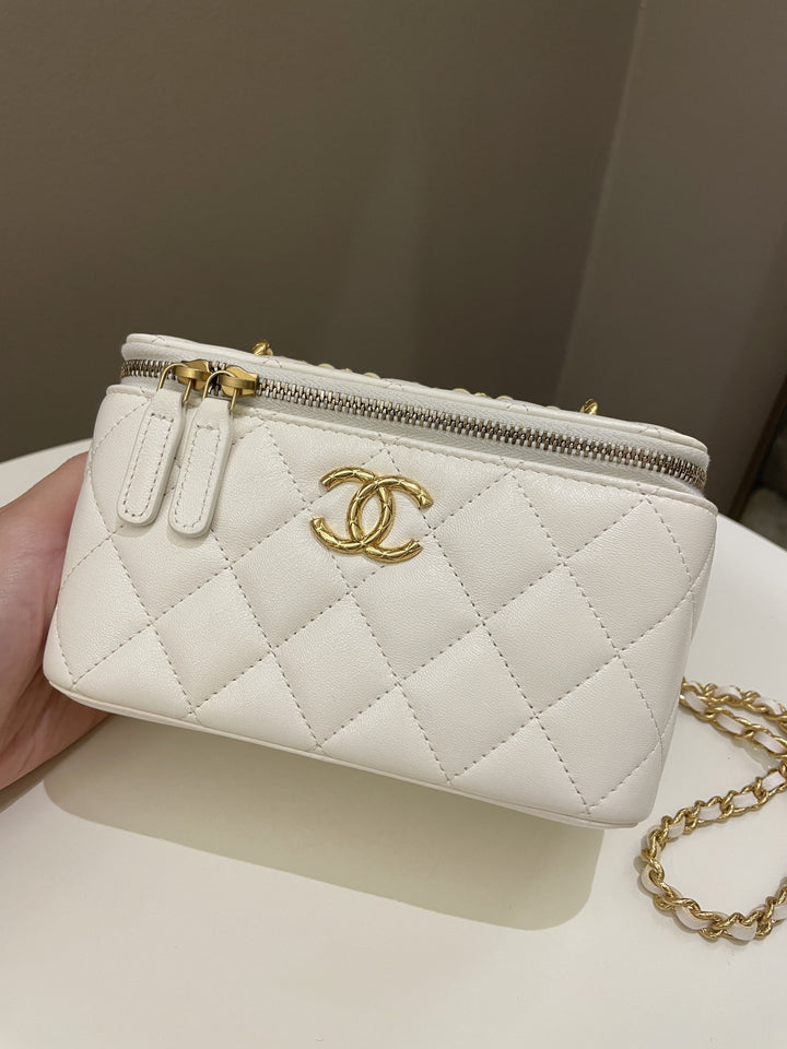 Chanel 23C Cc Mini Vanity Rectangular White Lambskin