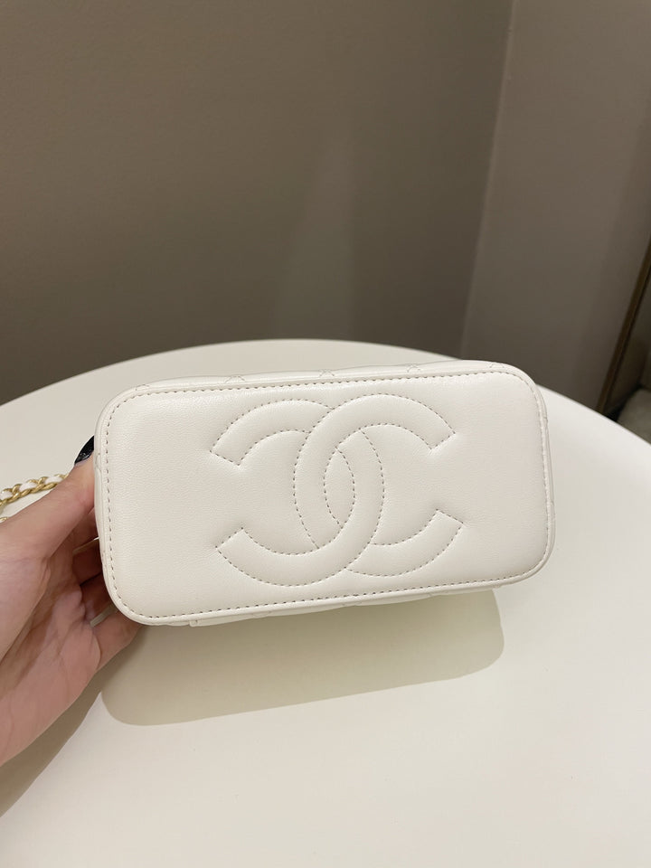 Chanel 23C Cc Mini Vanity Rectangular White Lambskin