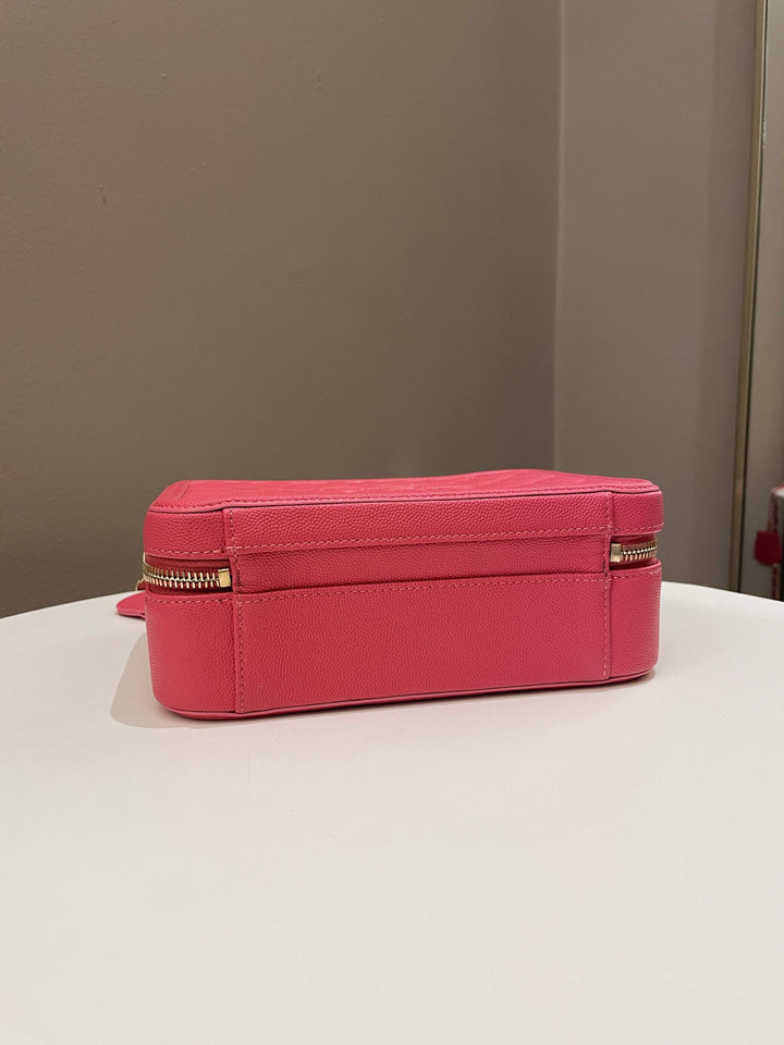 Chanel Filigree Vanity Case Pink Caviar