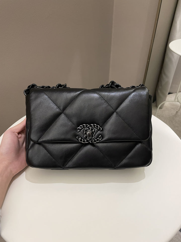 Chanel 19 Flap Bag So Black