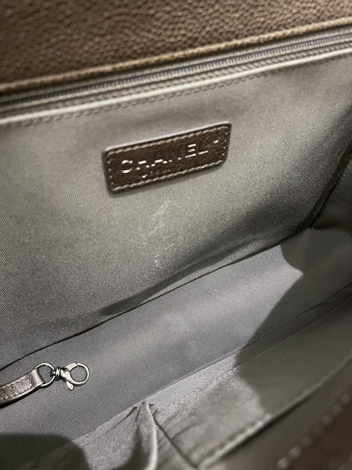 Chanel Quilted Boy Large Toffee Caviar / Tweed