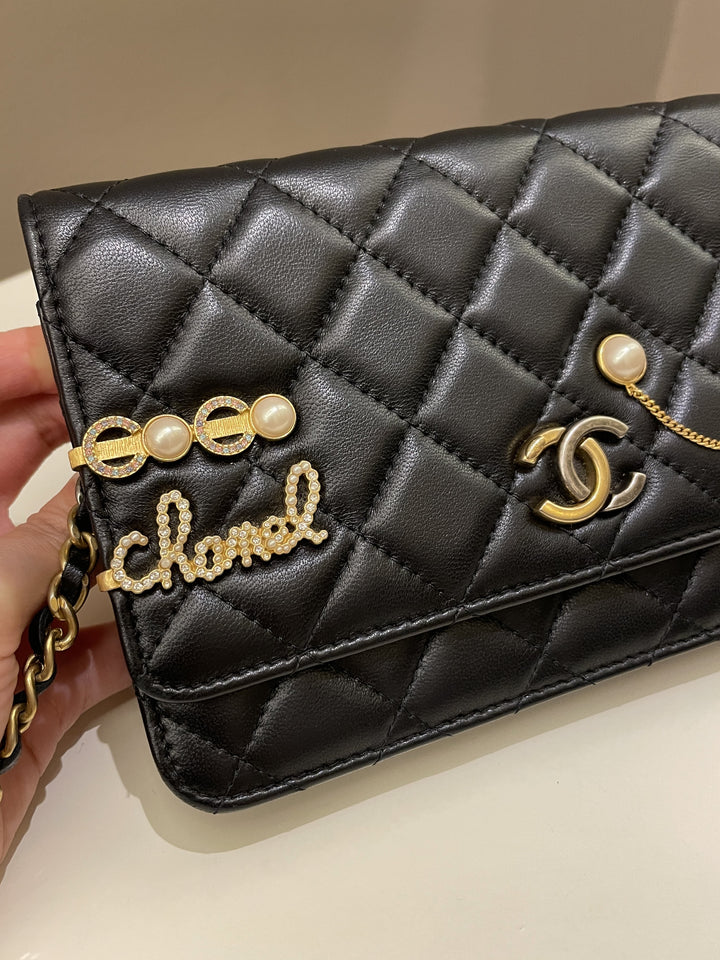 Chanel Coco Pearl Signature Wallet on Chain Black Lambskin