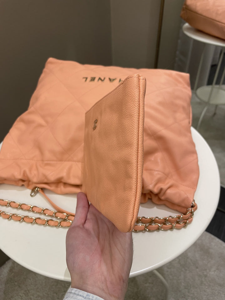 Chanel 22 Medium  Orange Claire Caviar