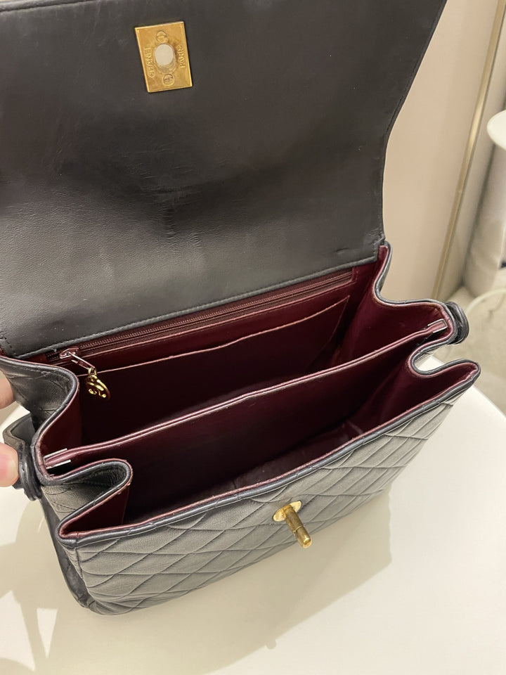 Chanel Vintage Shoulder Cc Flap Bag Black Lambskin