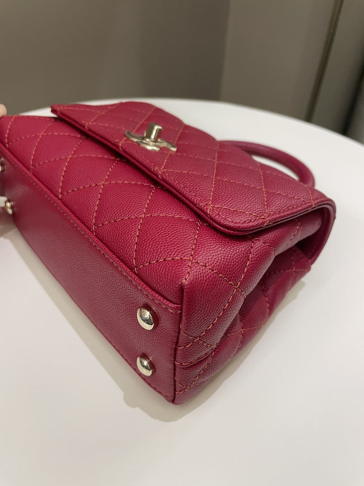 Chanel 22K Quilted Coco Handle Mini Lipstick Red Caviar