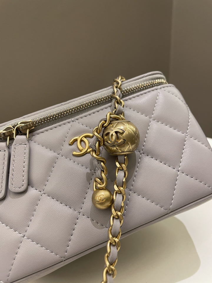 Chanel Quilted Pearl Crush Vanity Rectangular Grey Lambskin