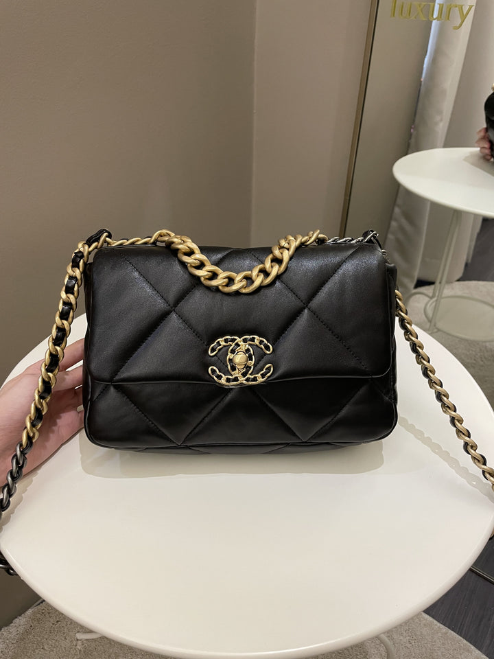 Chanel 19 Flap Bag Black Lambskin