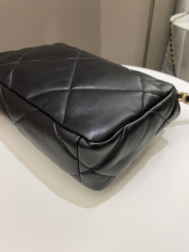 Chanel 19 Flap Bag Black Lambskin