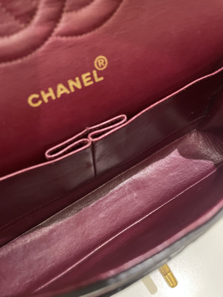 Chanel Vintage Classic Quilted Medium Double Flap Black Lambskin