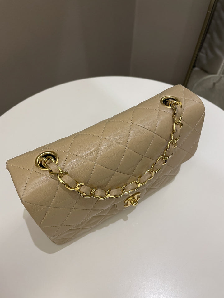 Chanel Vintage Quilted Flap Beige Lambskin
