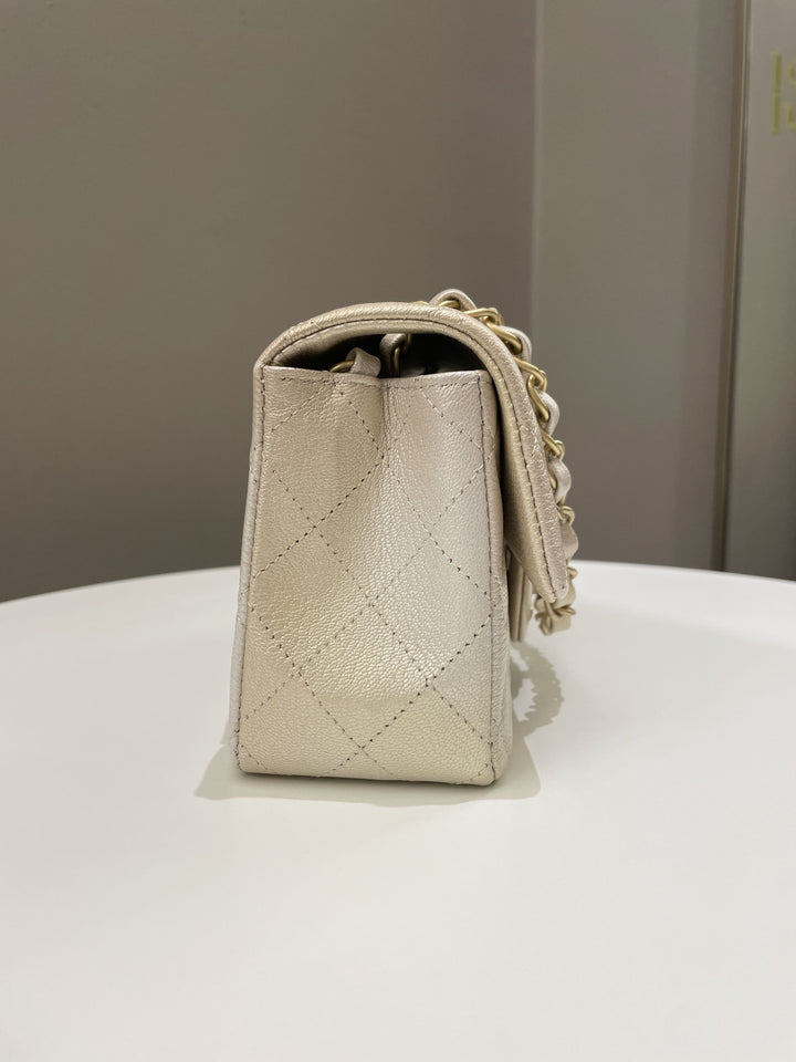Chanel 22C Classic Quilted Mini Rectangular Gold Ombré